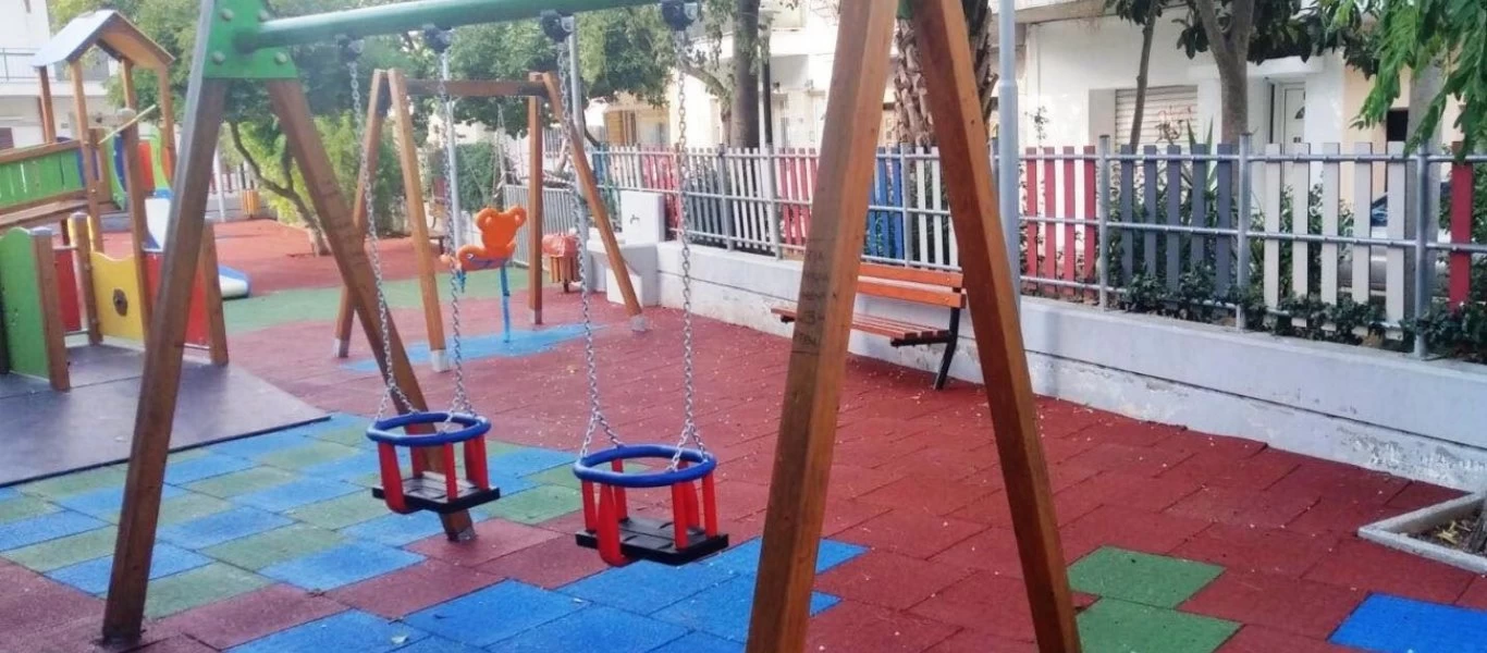 Καλλιθέα: Εντοπίστηκε πτώμα δίπλα σε παιδική χαρά